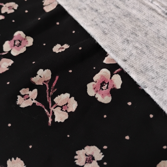 Womens Cowl Neck Gray Knit Sweatshirt Over Floral Chiffon Blouse Layered Look - Picture 14 of 16